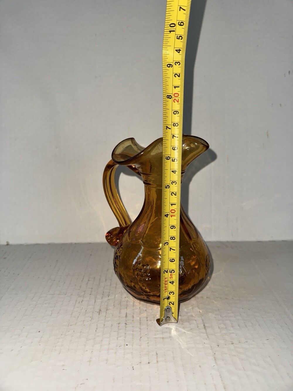 Vintage Amber Glass Mini Pitcher Grape Vine Pattern Ruffled Rim 6.5” - Picture 4 of 4